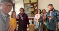 LINE_ALBUM_202625白沙屯平安之家-送年菜祝福禱告_260520_10
